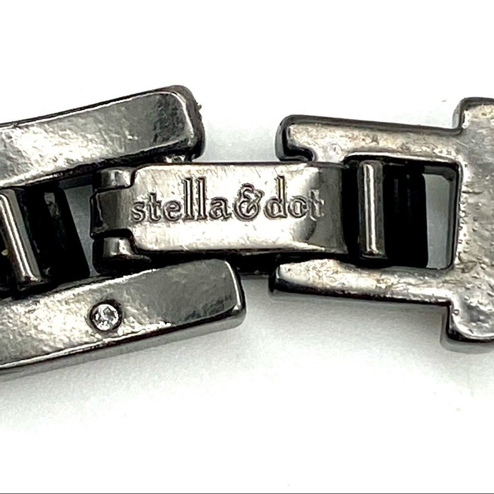 Stella & Dot Hematite Palladian Necklace - Picture 11 of 16